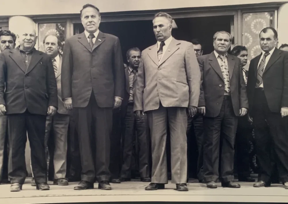 Ulu Öndər Heydər ƏliyevinTarixi Neftçala Səfəri